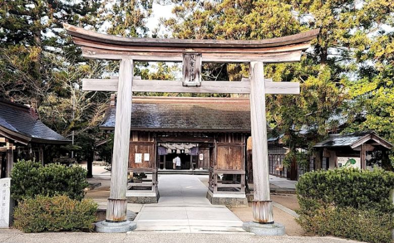 八重垣神社（やえがきじんじゃ）