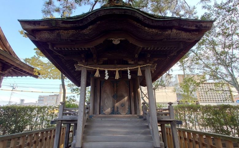 賣布神社（めふじんじゃ）