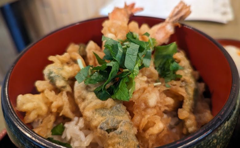 まるなかうーめん天丼