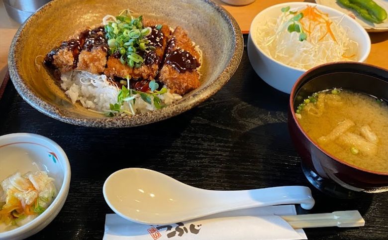 とんかつ かつふじカツ丼