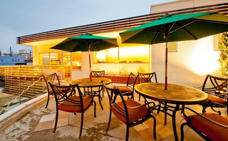 Cafe Terrasse LinQ