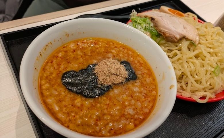 らあ麺ダイニング 為セバ成ル。KAKERU
