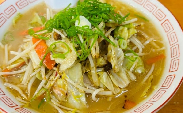 ラーメンにいはお