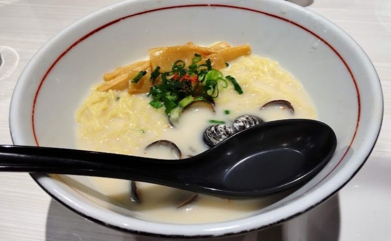 らあ麺ダイニング 為セバ成ル。KAKERU