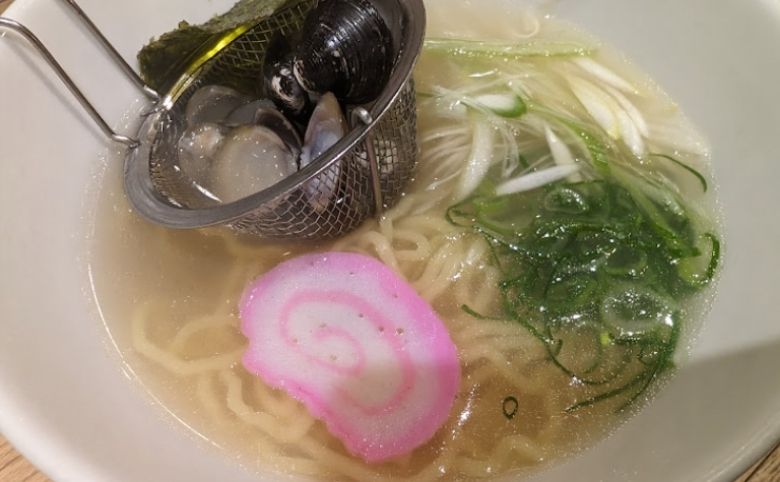 餃子とレモンサワー うさぎや
