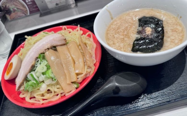 らあ麺ダイニング 為セバ成ル。KAKERU