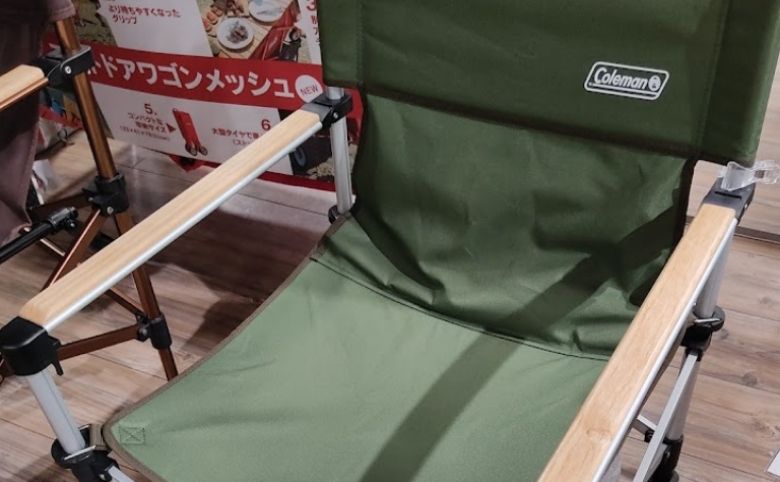 スポーツデポ 松江店の店内のキャンプ用品