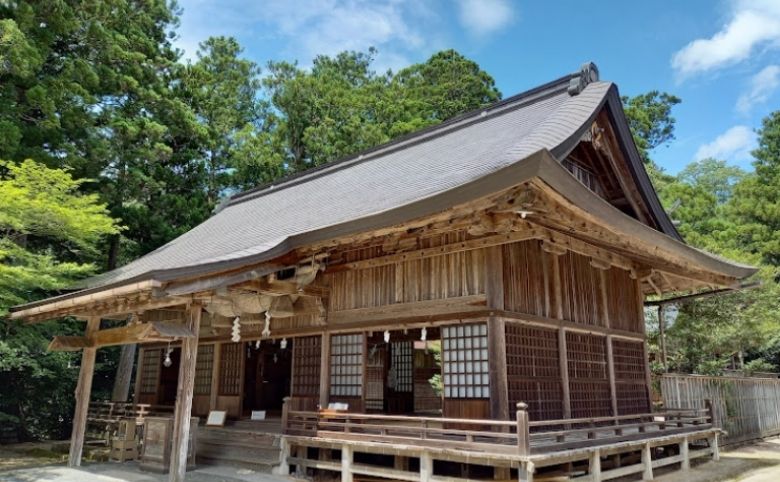 須佐神社(須佐大宮) の境内