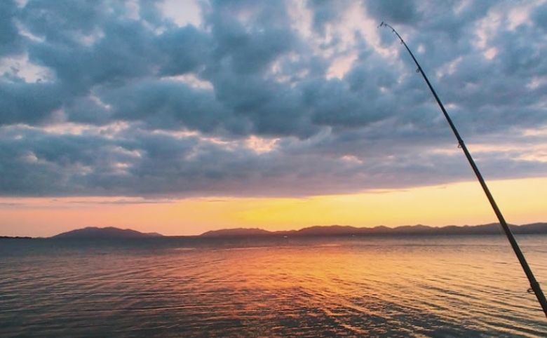 日本シジミ研究所からの夕陽