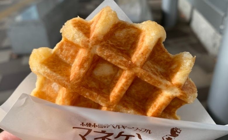 マネケン シャミネ松江店のワッフル