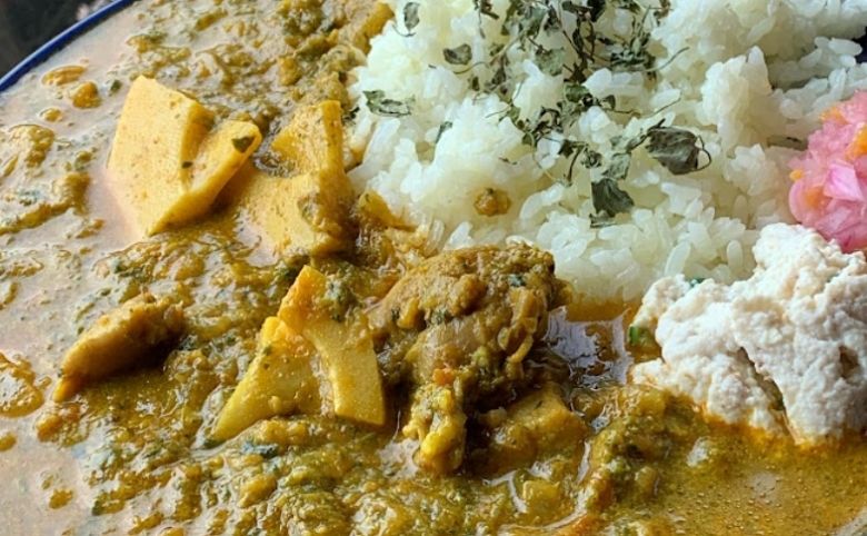 ハイドアウトのカレー