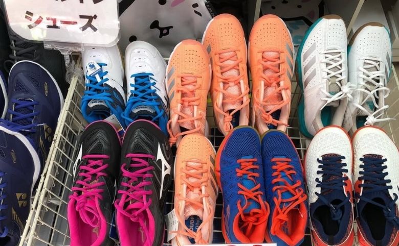 タナカスポーツの店内