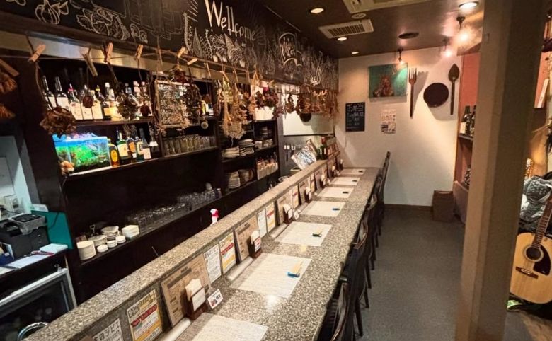 創作ダイニング 類友の店内
