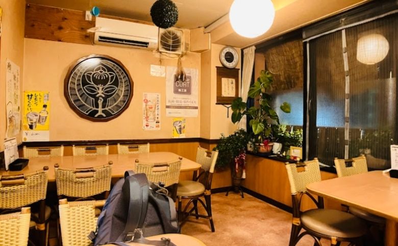 創作中華酒房 そらの店内