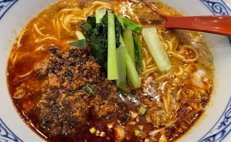 拉麺かもすの担々麺