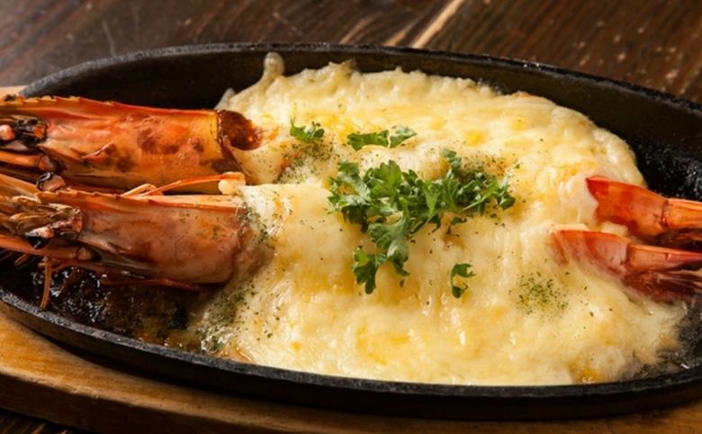 多国籍市場KajaGooの料理