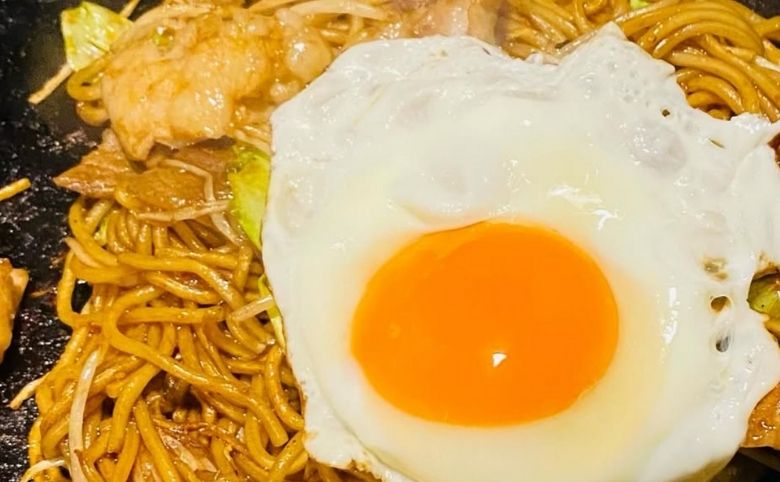お好み焼き・もんじゃ 月島亭の焼きそば鉄板焼き