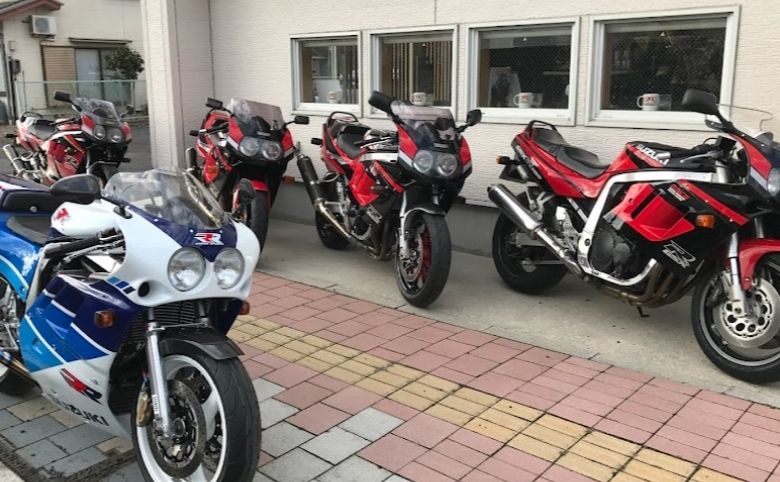 バイクガレージY's