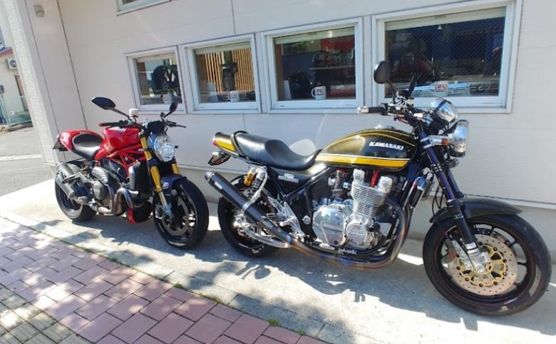 バイクガレージY's