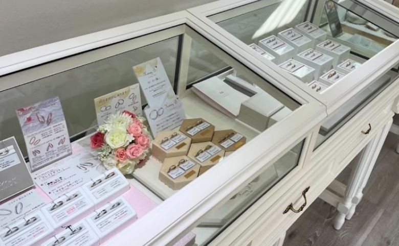 SALON de NOJI (サロンドノウジ松江店)のショーケース