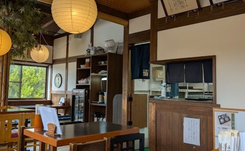 神代蕎麦の店内