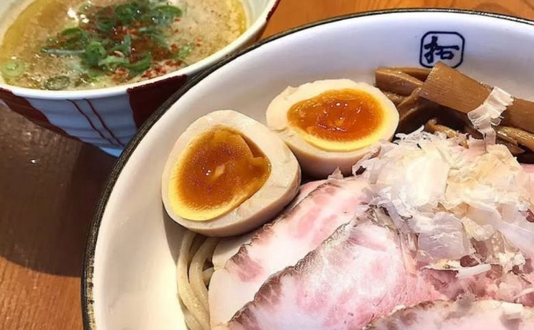 麺や拓のつけ麺