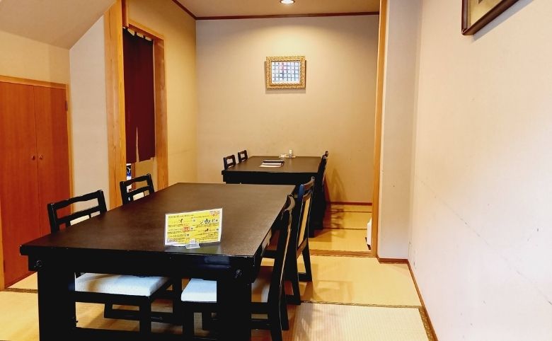 千鳥寿しの店内