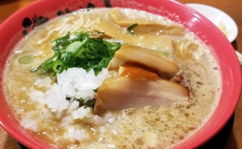 濃厚ラーメン 濃超乱 学園通り店