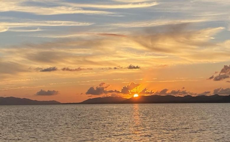 宍道湖観光遊覧船からの夕陽